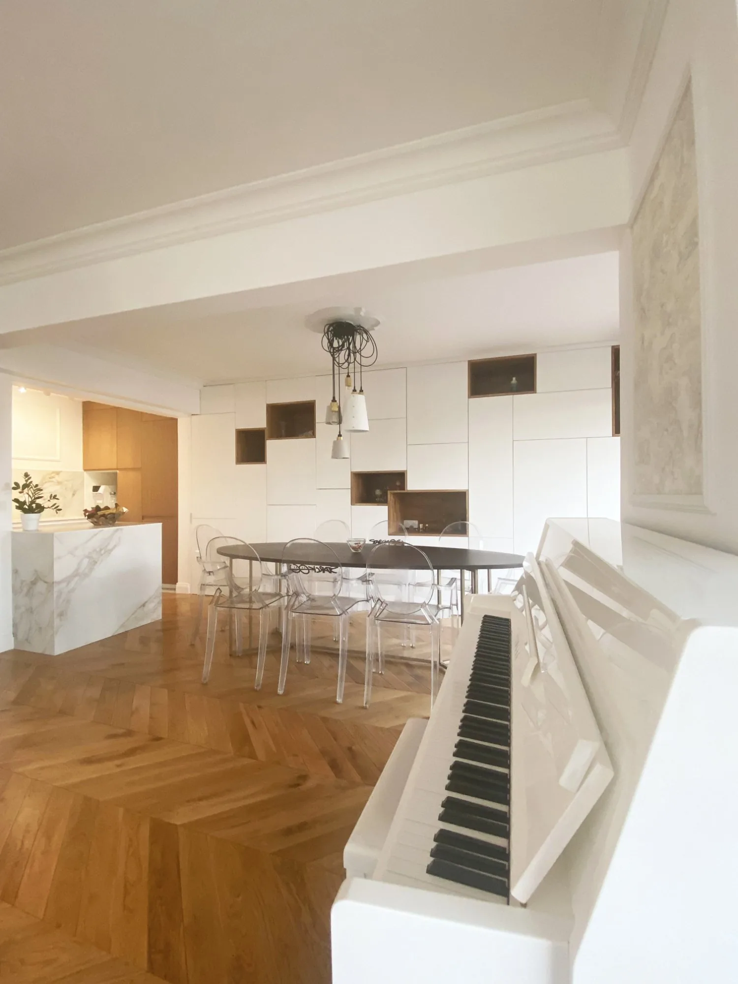 Ouverture dans mur porteur après travaux — cuisine ouverte sur séjour — appartement haussmannien Paris — Teresa Lombardo architecte DPLG